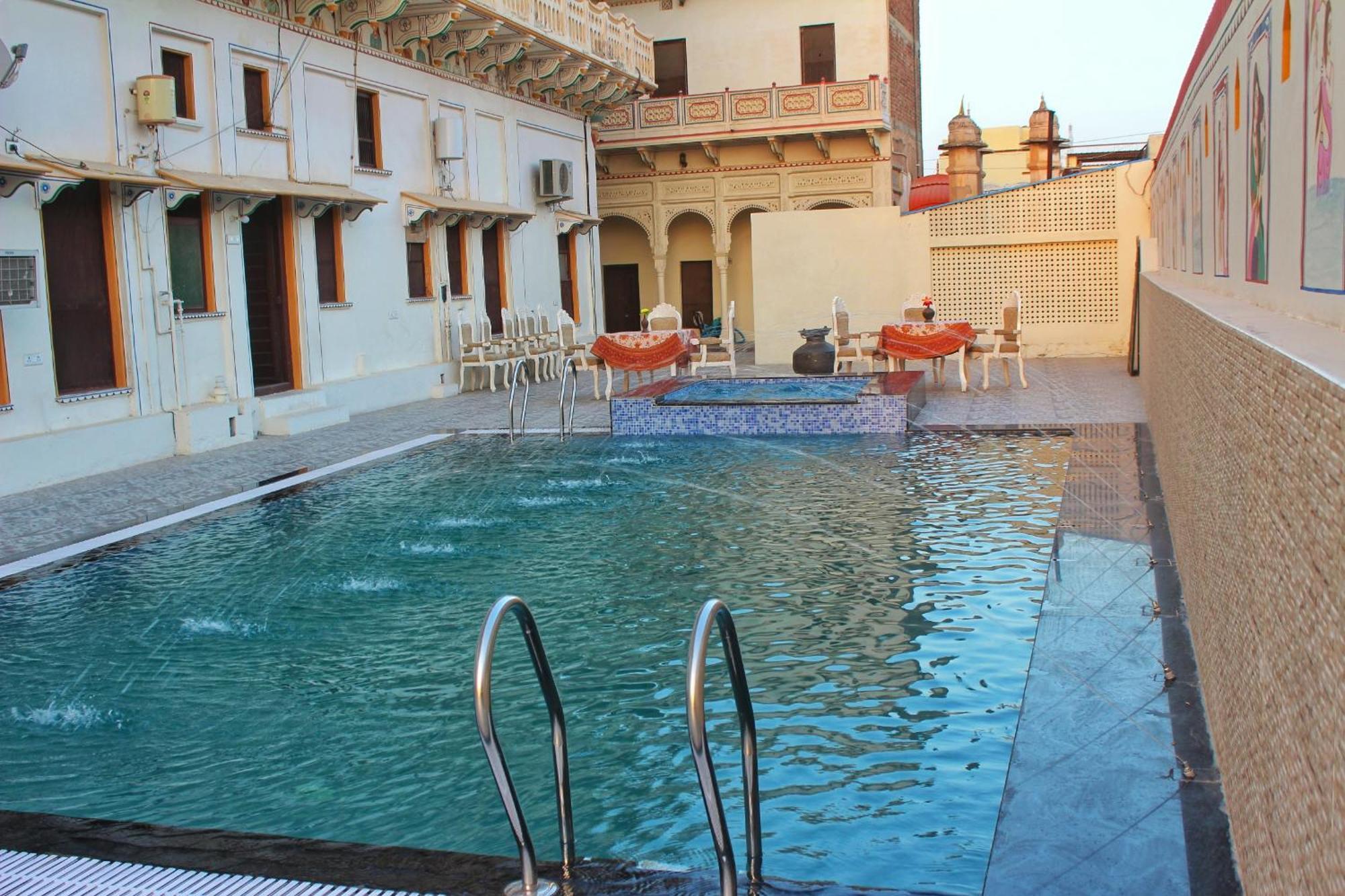 Hotel Heritage Мандава Экстерьер фото
