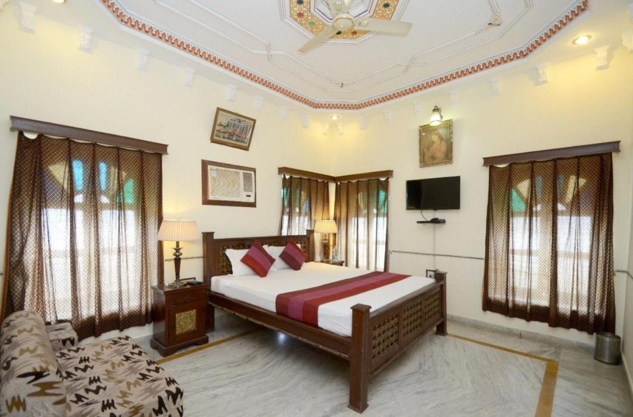 Hotel Heritage Мандава Экстерьер фото