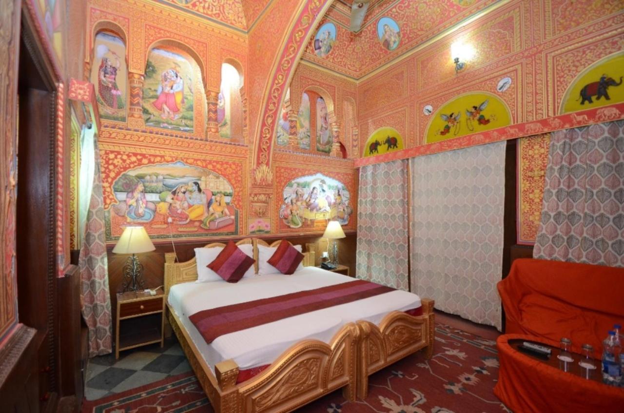 Hotel Heritage Мандава Экстерьер фото